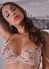 Angeles Cid
